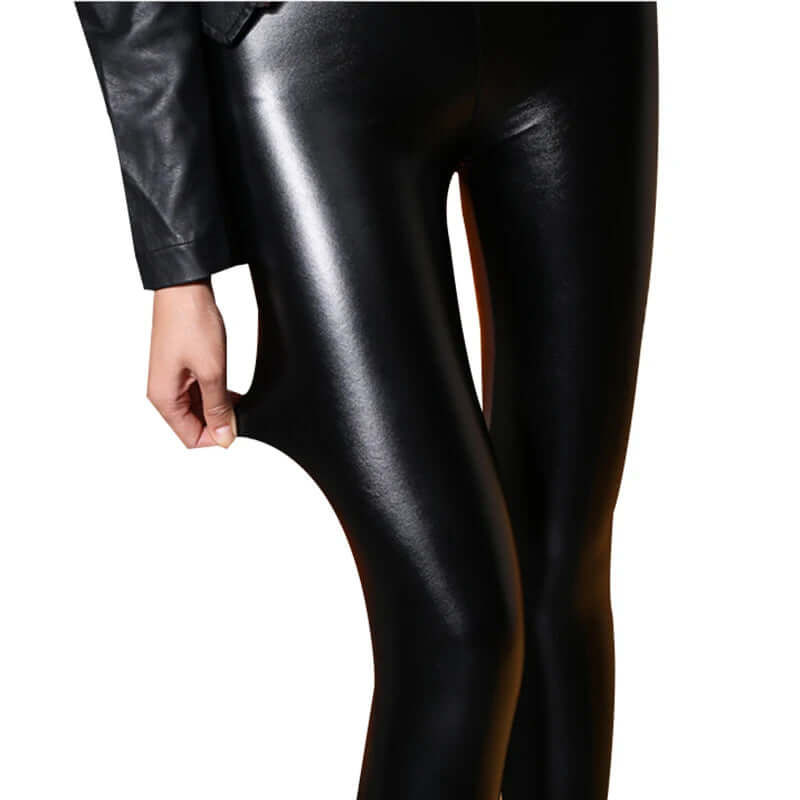 Calça Legging Térmica em Couro Aveludada