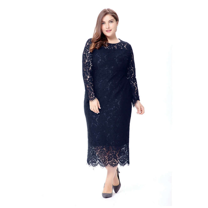 Vestido de Festa Com Detalhes em Renda - Plus Size