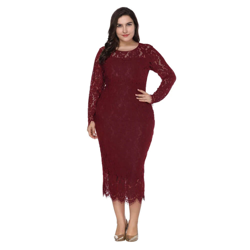 Vestido de Festa Com Detalhes em Renda - Plus Size