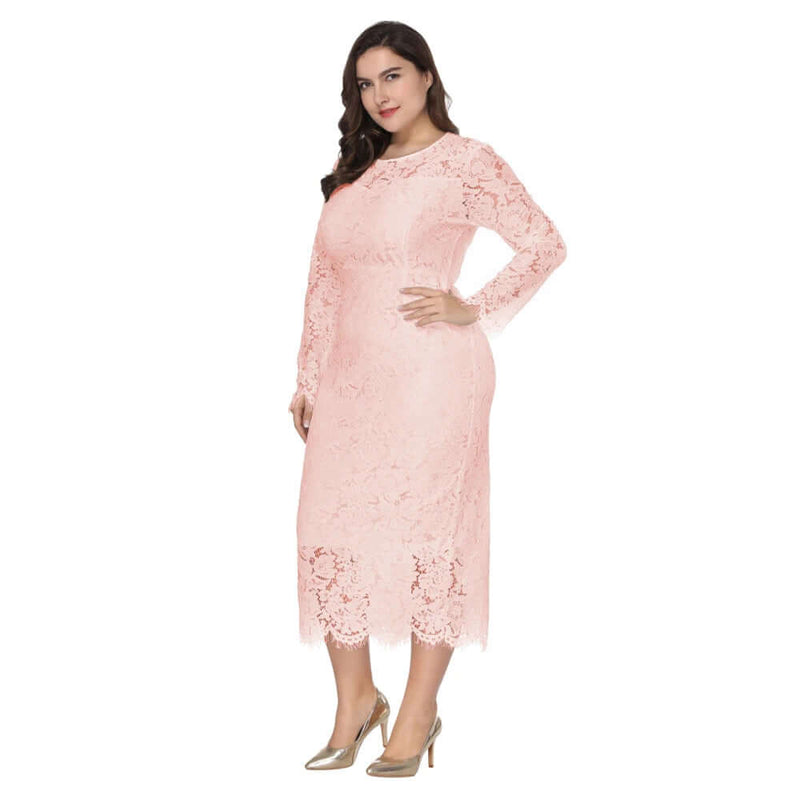 Vestido de Festa Com Detalhes em Renda - Plus Size